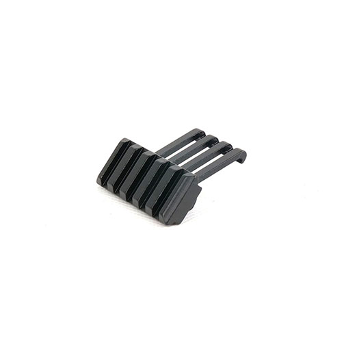 The PRUSSIA PRECISION Offset Attachment offers a lightweight, durable design with 5 slots for precise accessory placement on 20mm rails, ensuring optimal sight alignment.