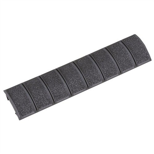 Enhance your AR-15 with the MAGPUL XT Rail Cover; its synthetic polymer construction improves grip and protects your Picatinny rails from damage.