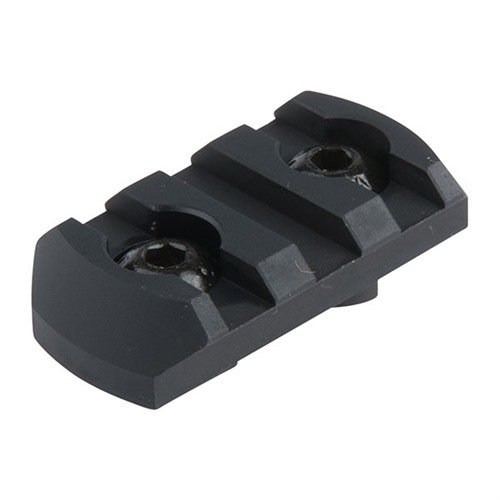 Enhance your AR-15 with MAGPUL's durable aluminum M-LOK rail, allowing easy attachment of Picatinny accessories for improved versatility and performance.