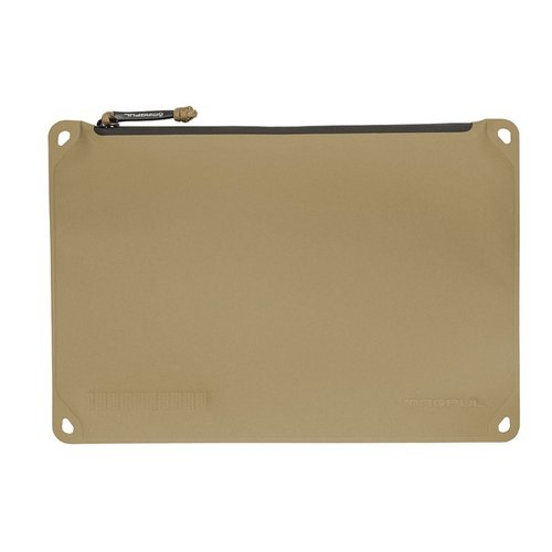 Backpacks & Bags > Pouches - Preview