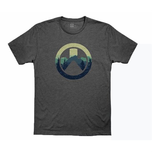 Experience comfort and durability with the Magpul Cascade Icon Logo T-Shirt, crafted from a soft cotton-poly blend, featuring a tag-less design and double-needle stitching.