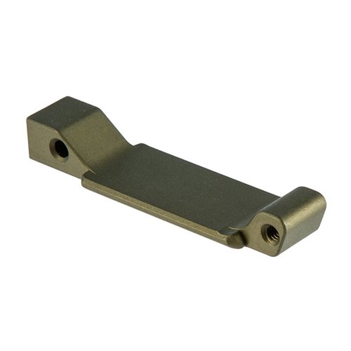 The Forward Controls Design AR-15 Standard Triggerguard is made from durable 7075 aluminum, featuring a flush set screw and canted edge for easy magazine insertion.