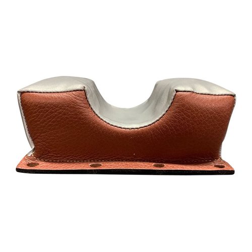 The Edgewood Common Radius Front Bag features a slick, durable surface for smooth follow-up shots, eliminating the need for talcum powder, ensuring precision in every shot.