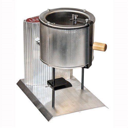 The LEE PRO 4-20 Lead Melter features a 20lb capacity, adjustable mold guide, quick melting 700-watt element, and precise flow control for efficient casting.