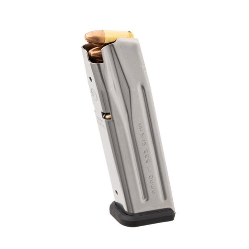 The AMAG 17 SG9 offers a durable stainless-steel body, high-visibility follower, easy-clean flared floorplate, and capacity indicators for reliable performance with P320.