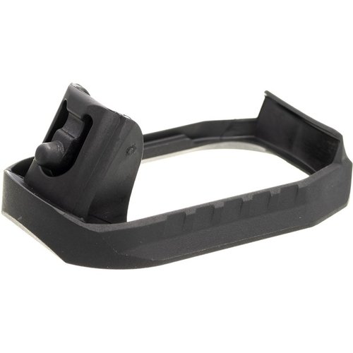 Enhance your SCT 17 frame with the SCT 17 Magwell for Glock 17, featuring a screwless design for easy installation, superior grip, and faster magazine changes.